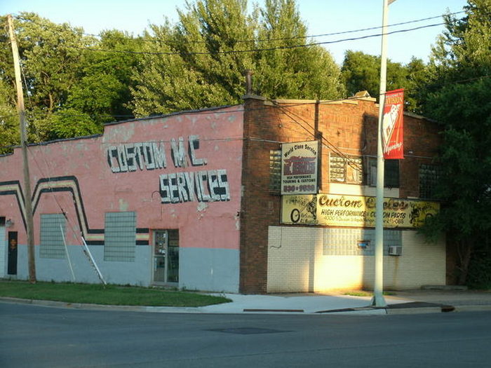 Southlawn Theater - Old Photo From Cinema Treasures (newer photo)